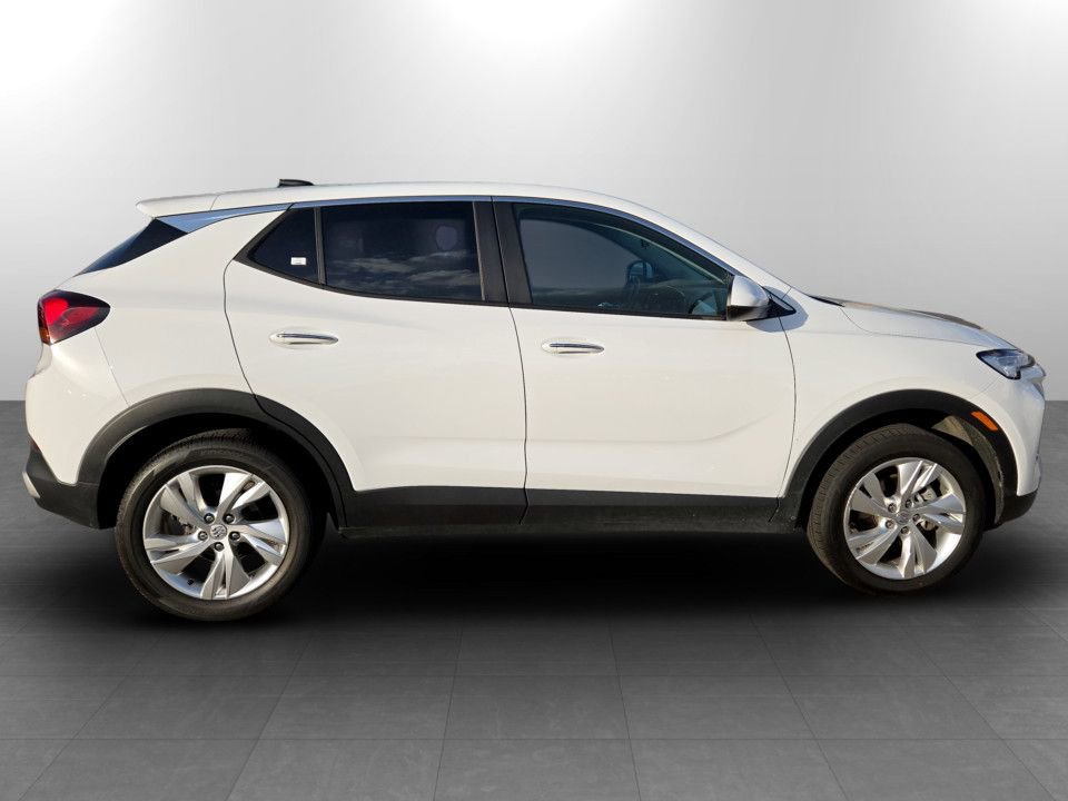 Used 2025 Buick Encore GX Preferred AWD/4WD image 5