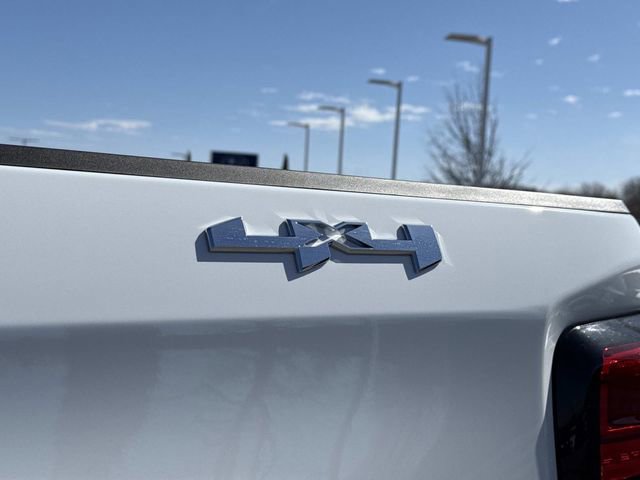 New 2026 GMC Sierra 1500 Pro w/ Graphite Edition AWD/4WD image 11