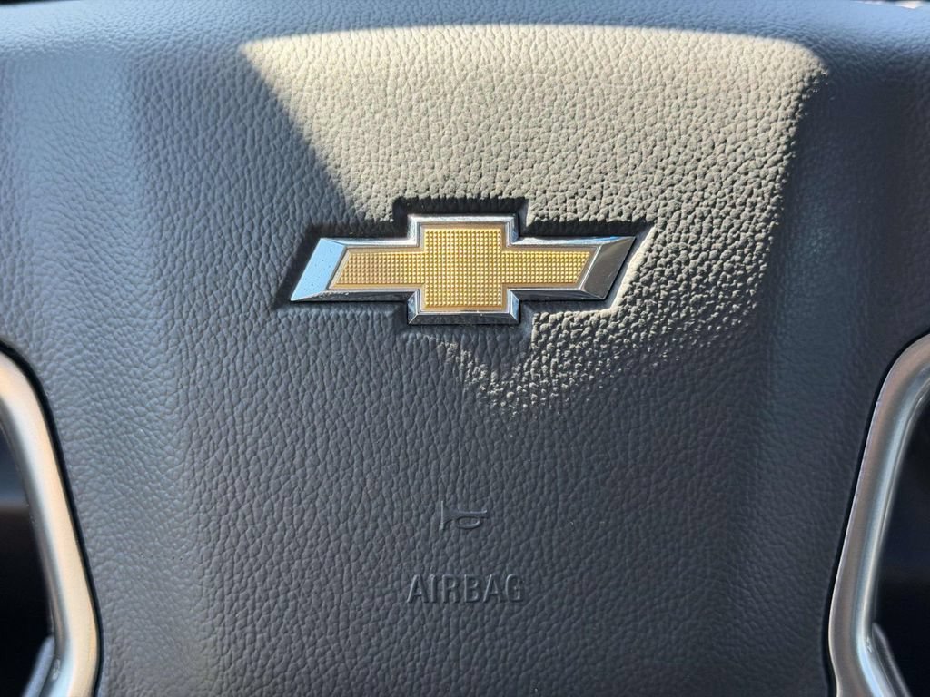 Used 2018 Chevrolet Suburban LT AWD/4WD image 24