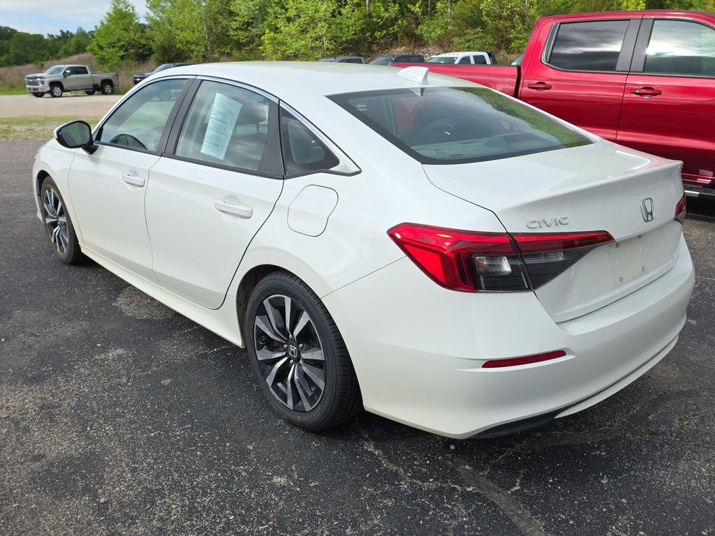 Used 2023 Honda Civic EX image 4