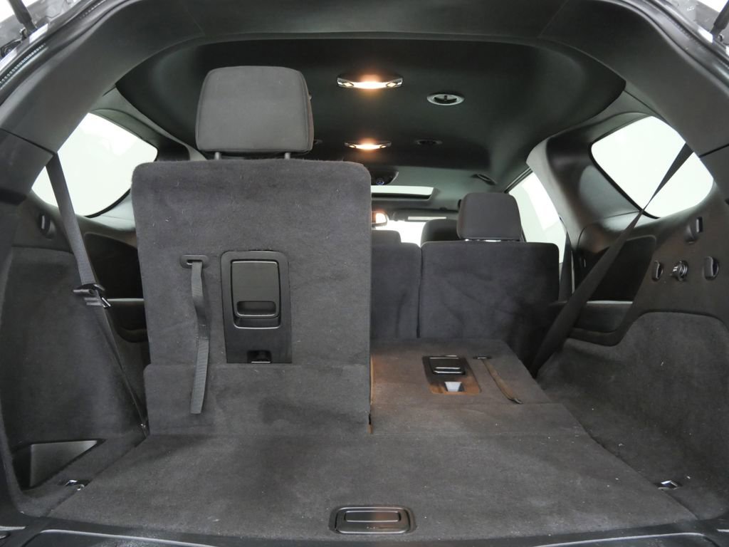 Used 2022 Dodge Durango SXT w/ Blacktop Package image 29