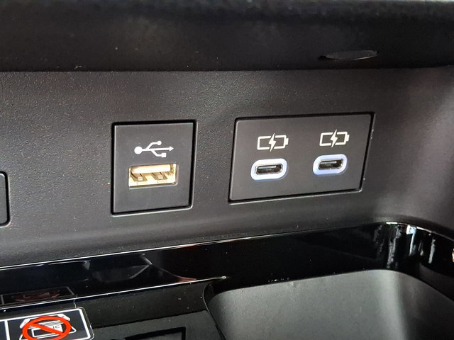 Used 2026 Toyota Camry XLE w/ Premium Package image 26