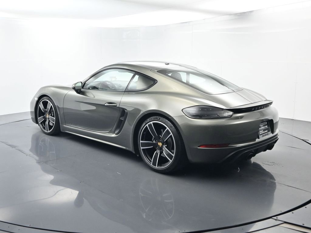 Certified 2024 Porsche 718 Cayman GTS image 3