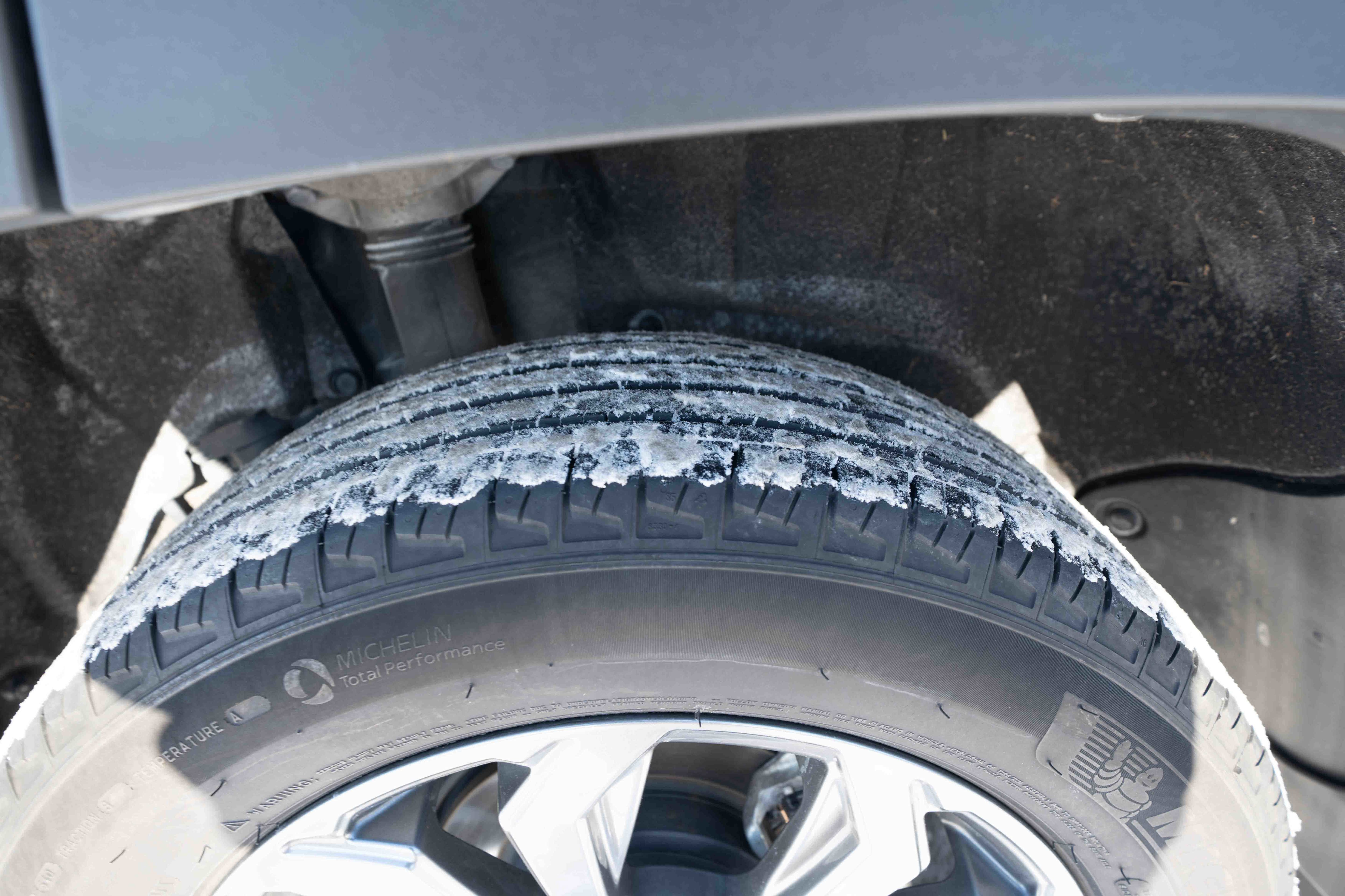 Used 2024 Toyota RAV4 XLE Premium w/ Weather Package image 31