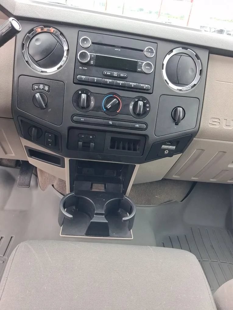 Used 2009 Ford F250 FX4 AWD/4WD image 12