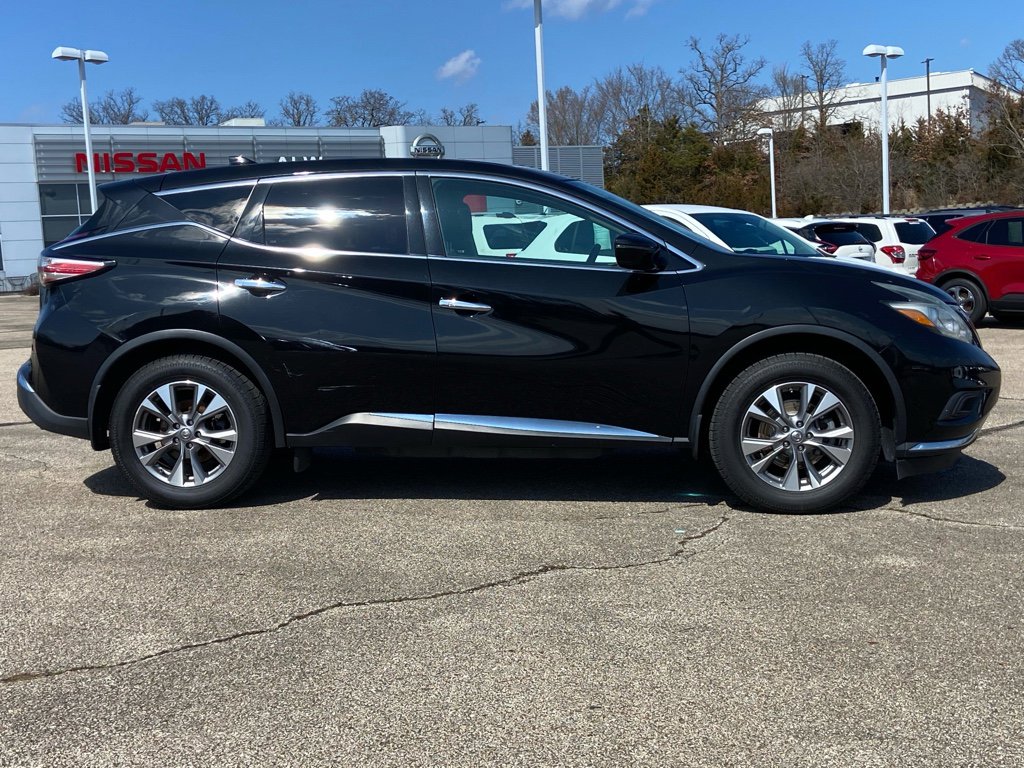 Used 2018 Nissan Murano S image 4
