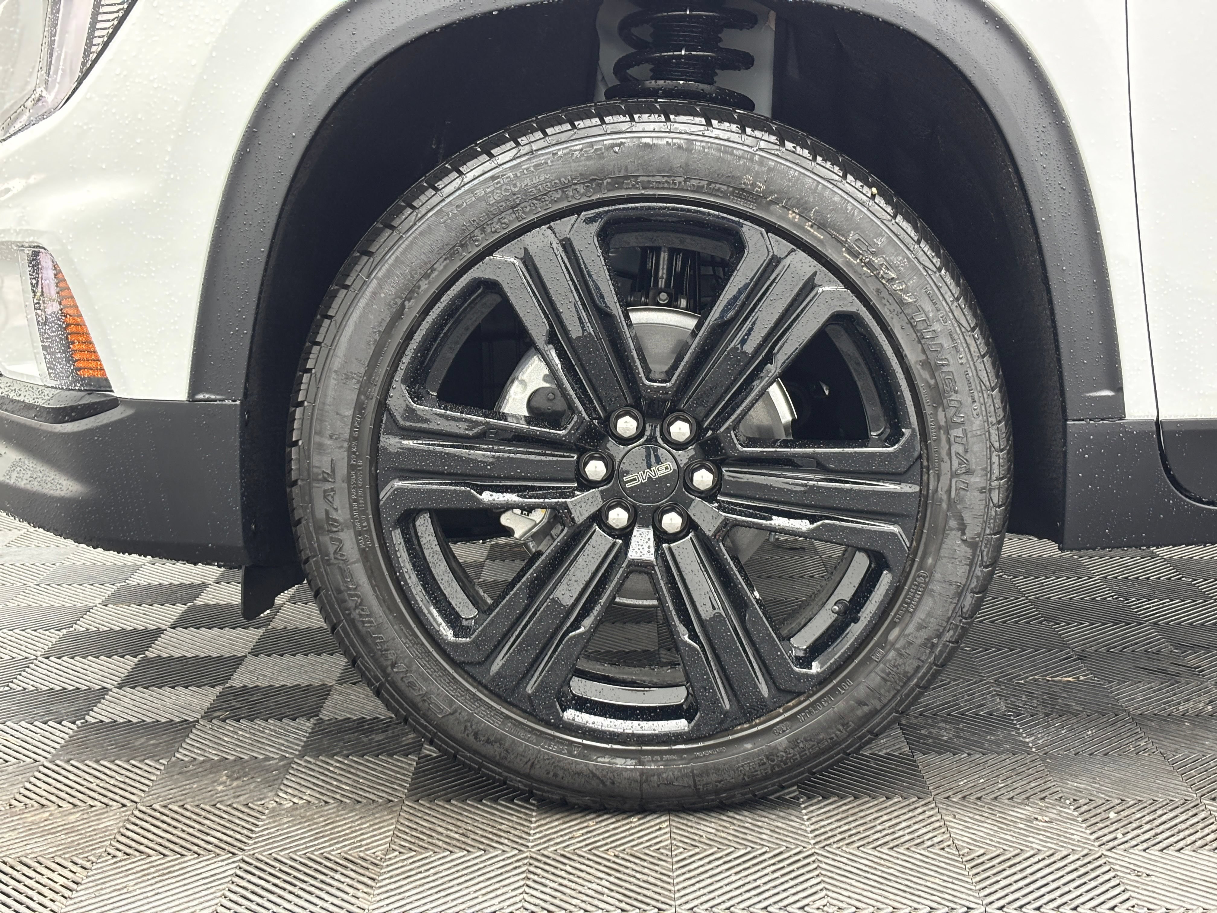 New 2027 GMC Acadia Elevation w/ Black Edition AWD/4WD image 16