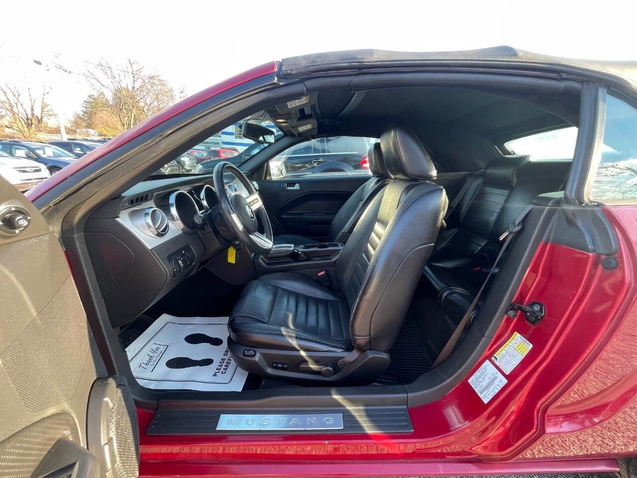 Used 2006 Ford Mustang GT RWD image 20