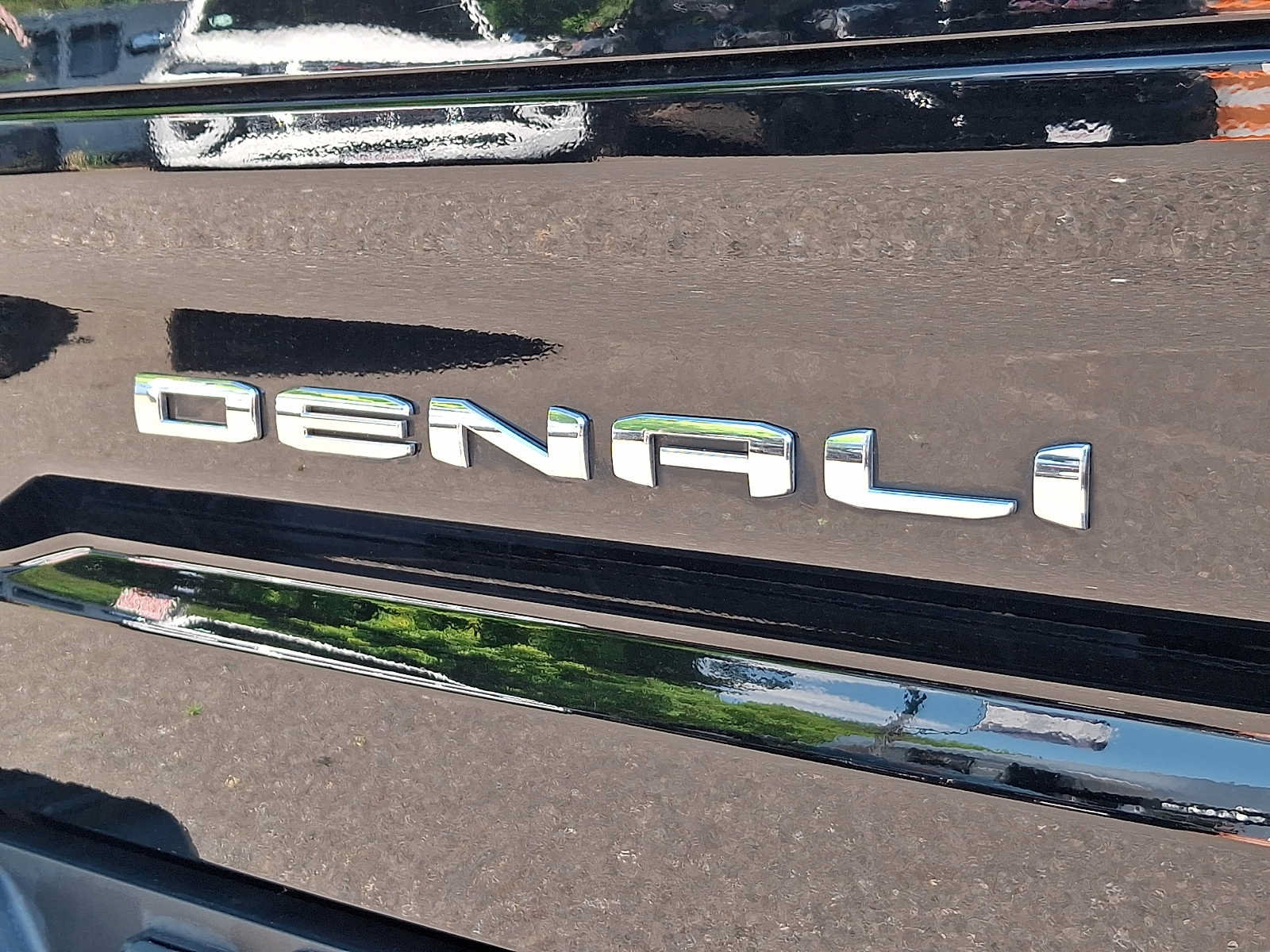 Used 2022 GMC Sierra 1500 Denali w/ Denali Reserve Package AWD/4WD image 37
