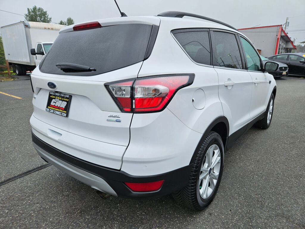 Used 2018 Ford Escape SEL w/ Ford Safe & Smart Package image 4