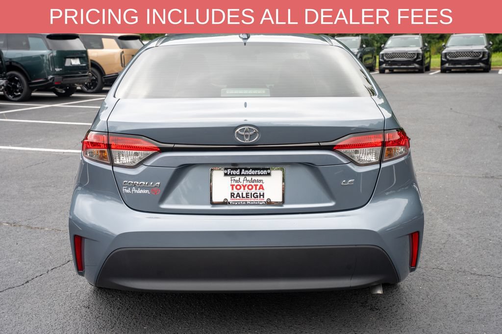 Used 2023 Toyota Corolla LE FWD image 4