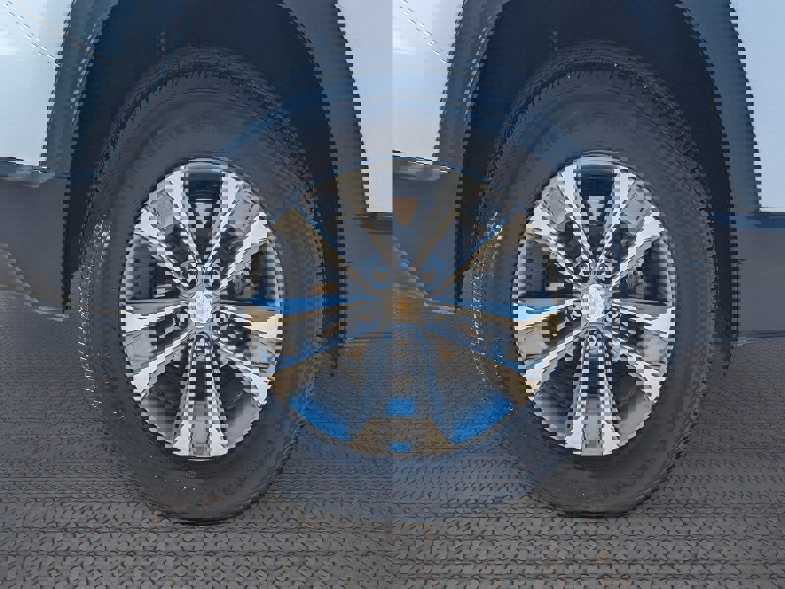 Used 2026 Chevrolet Equinox LT image 10