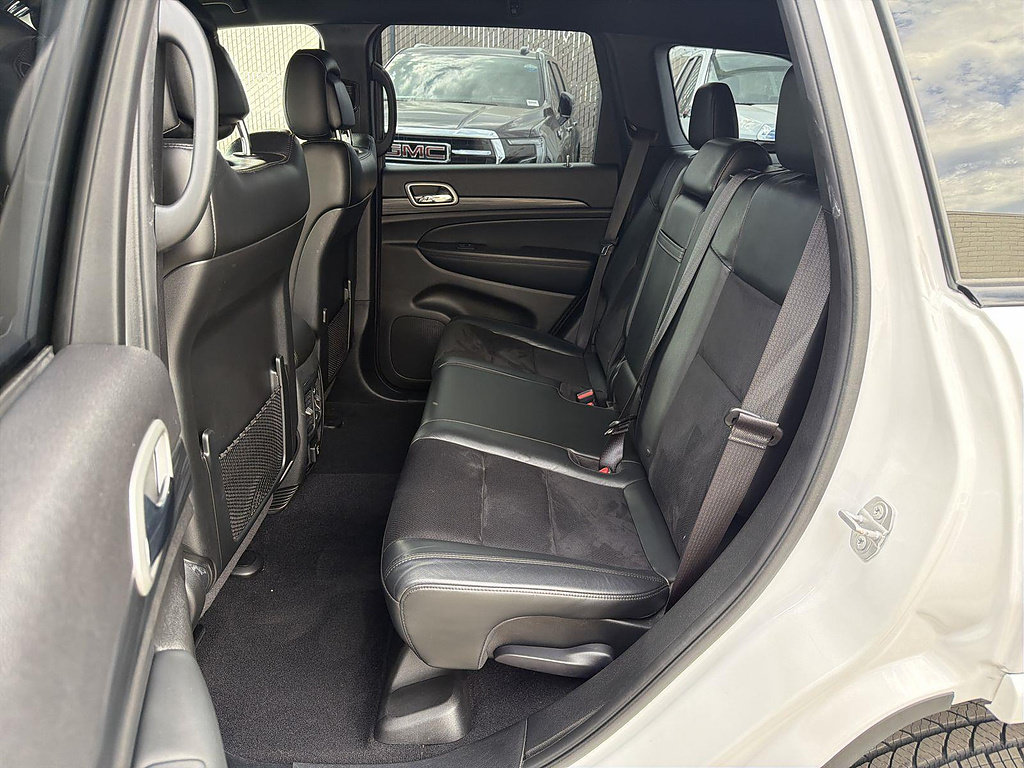 Used 2021 Jeep Grand Cherokee Laredo X AWD/4WD image 24