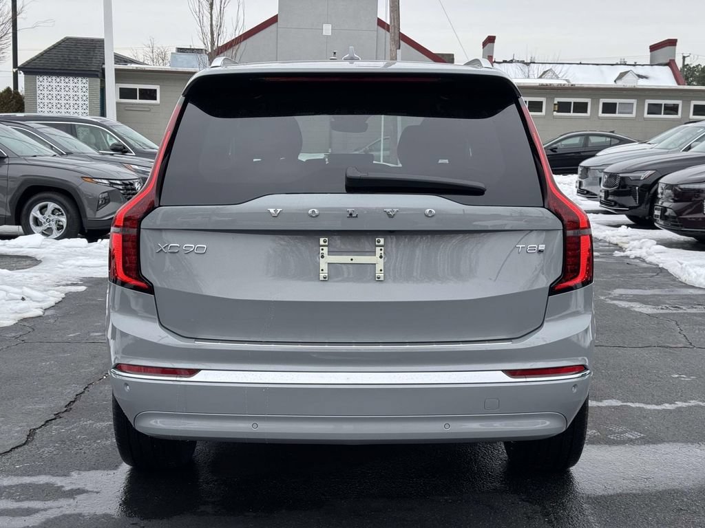 New 2026 Volvo XC90 T8 Plus w/ Protection Package Premier AWD/4WD image 21