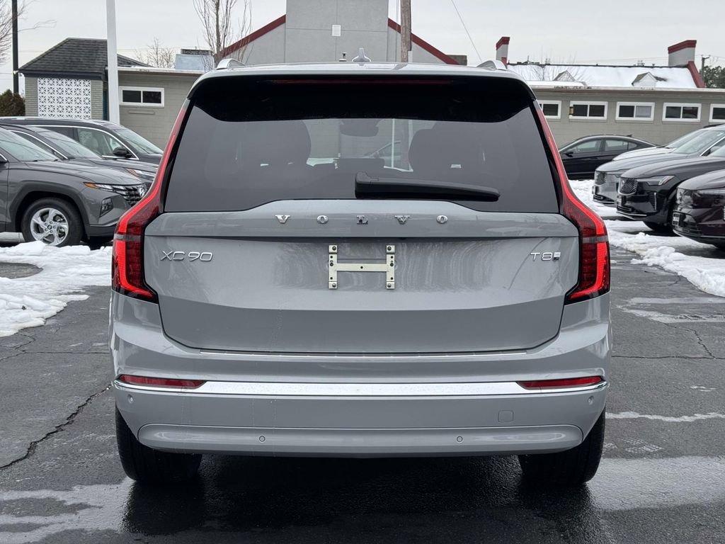 New 2026 Volvo XC90 T8 Plus w/ Protection Package Premier AWD/4WD image 21