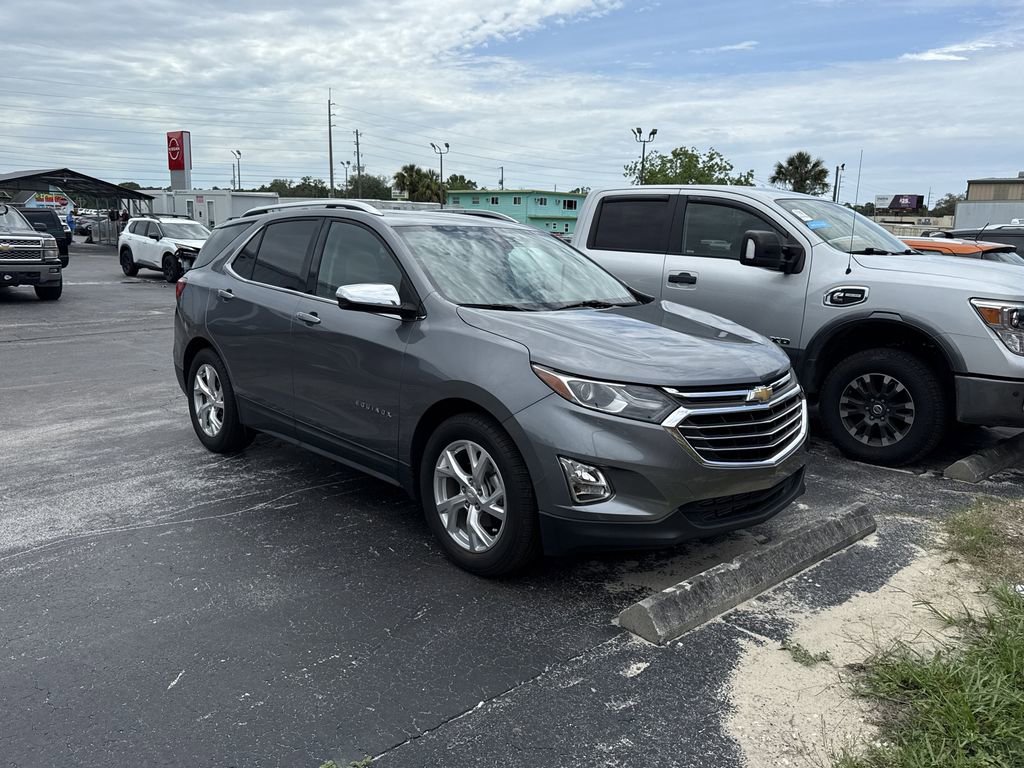 Used 2018 Chevrolet Equinox Premier FWD image 2