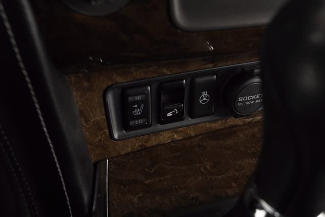 Used 2016 INFINITI QX80 4WD w/ Driver's Assistance Package image 9