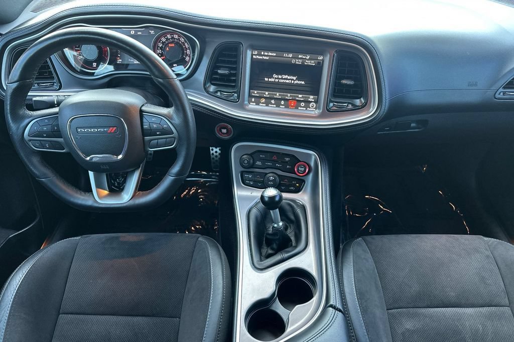 Used 2022 Dodge Challenger R/T Scat Pack RWD image 16