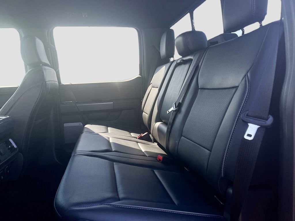 Used 2025 Ford F150 Lariat w/ Equipment Group 501A Mid image 25