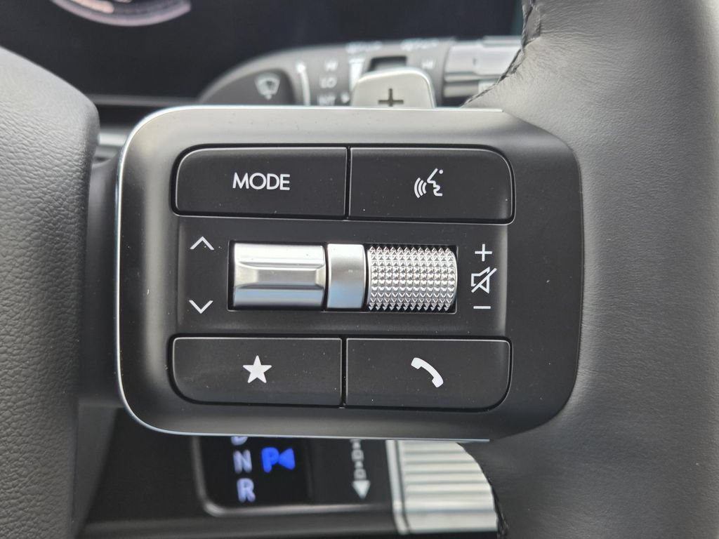 New 2027 Hyundai Santa Fe SE FWD image 17