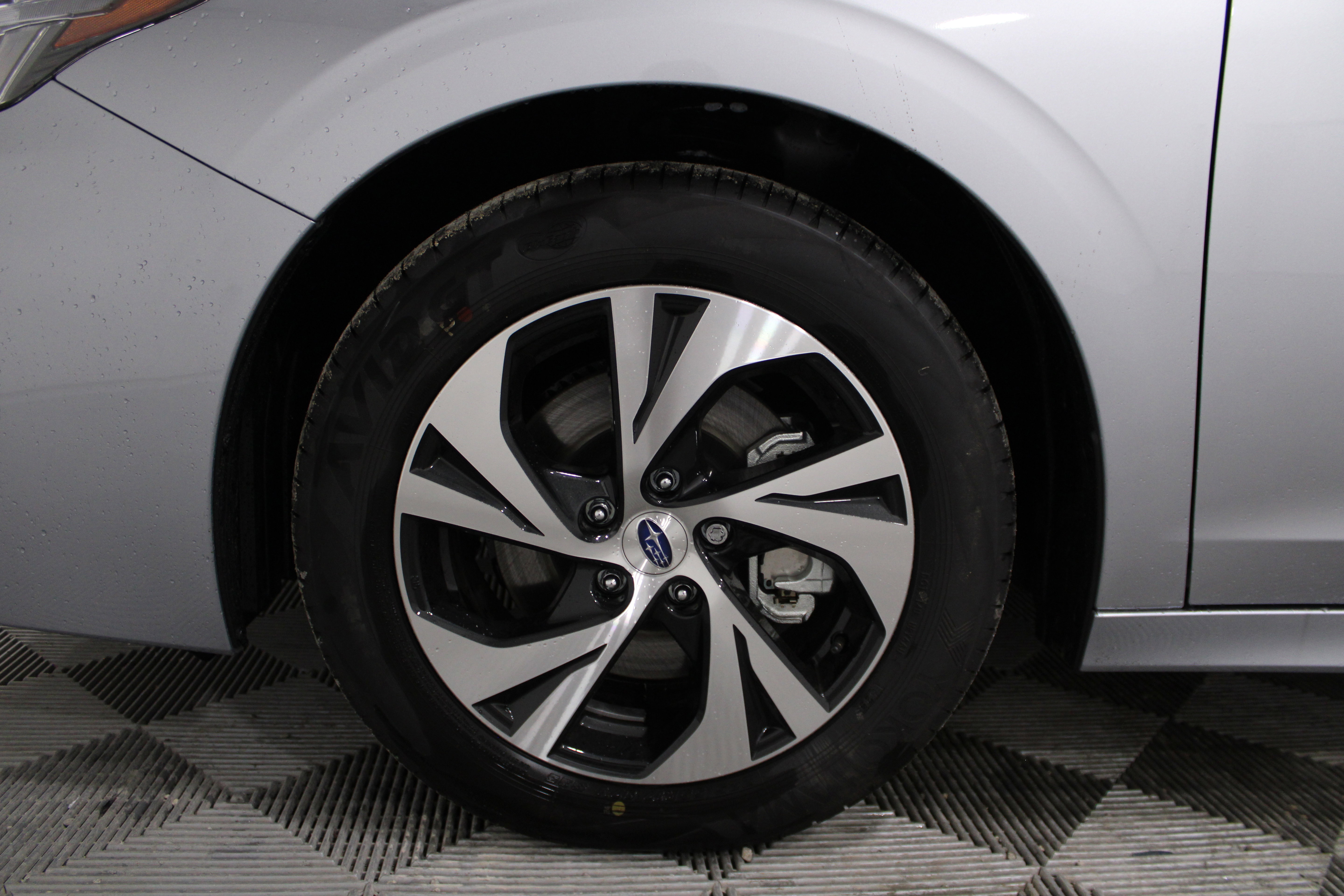 New 2025 Subaru Legacy Premium image 32