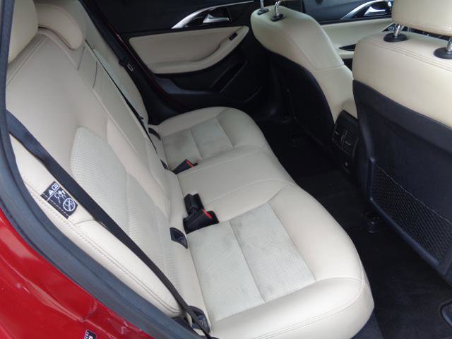 Used 2019 INFINITI QX30 image 11