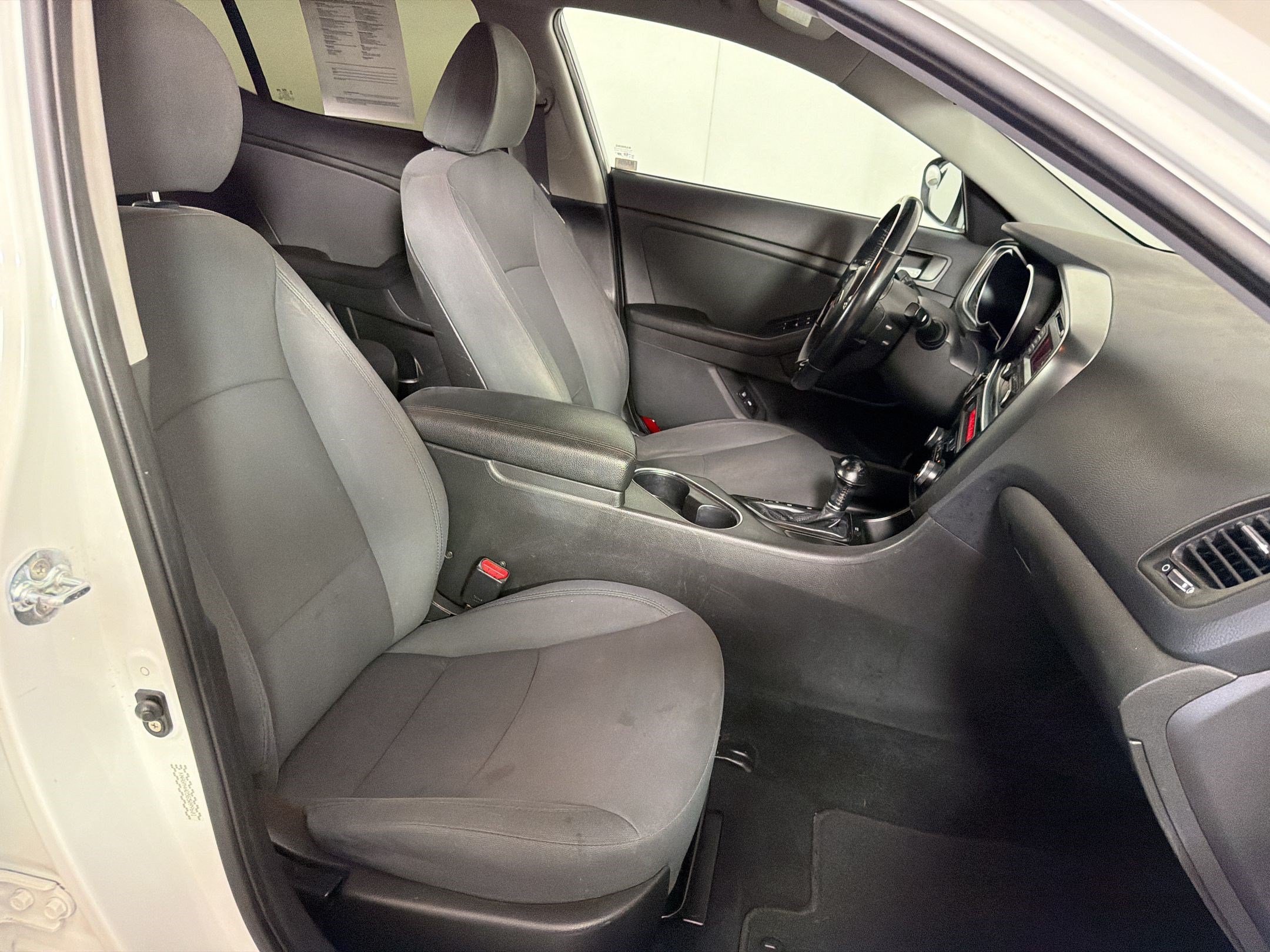 Used 2016 Kia Optima Hybrid FWD image 22