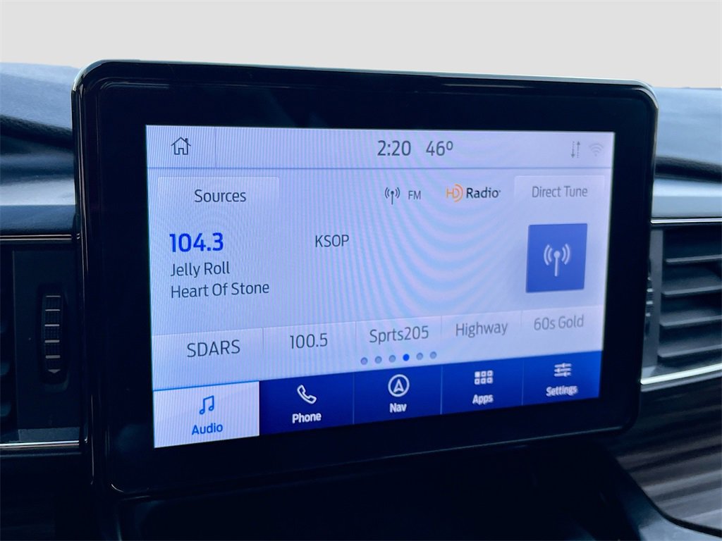 Used 2022 Ford Explorer Limited w/ Equipment Group 301A image 15