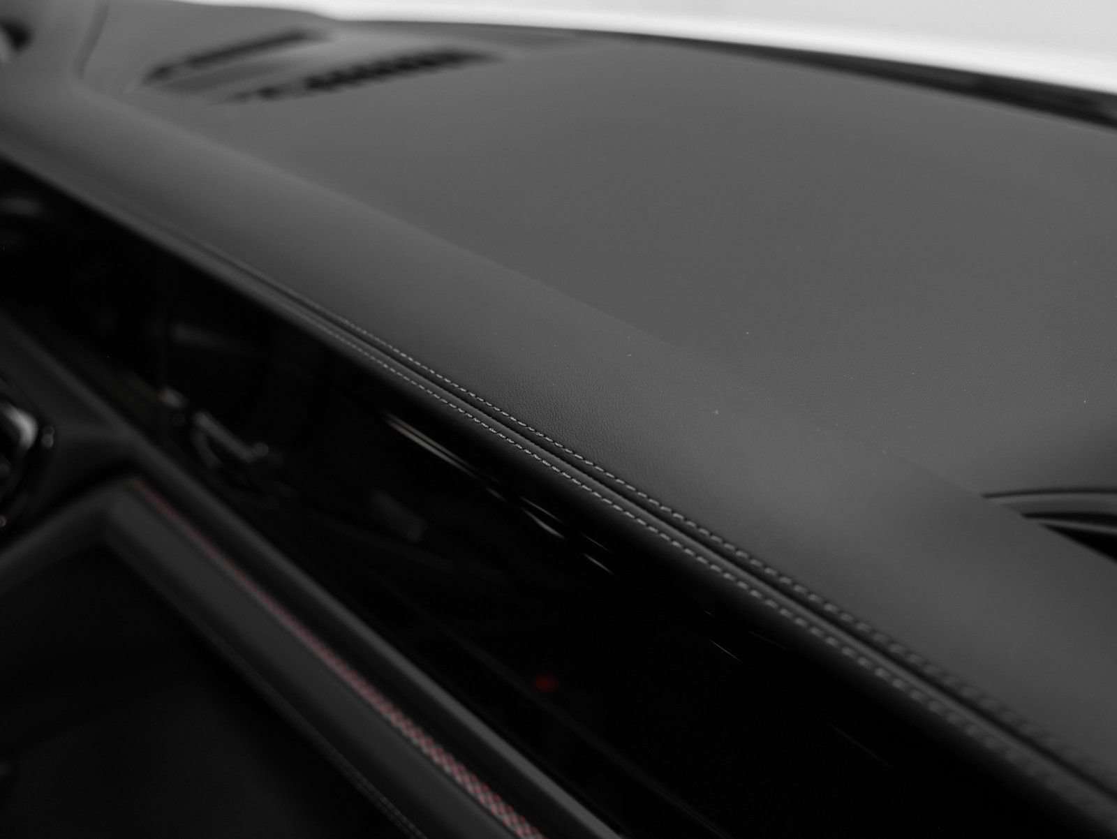 Certified 2026 Porsche Panamera 4 AWD/4WD image 27