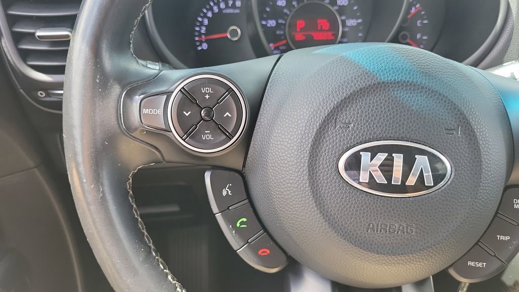 Used 2019 Kia Soul + FWD image 18