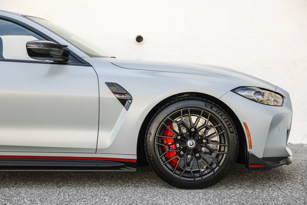 Used 2023 BMW M4 CSL RWD image 3