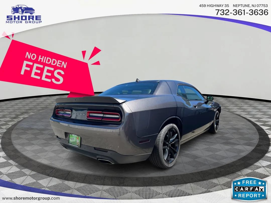 Used 2017 Dodge Challenger SXT Plus RWD image 6