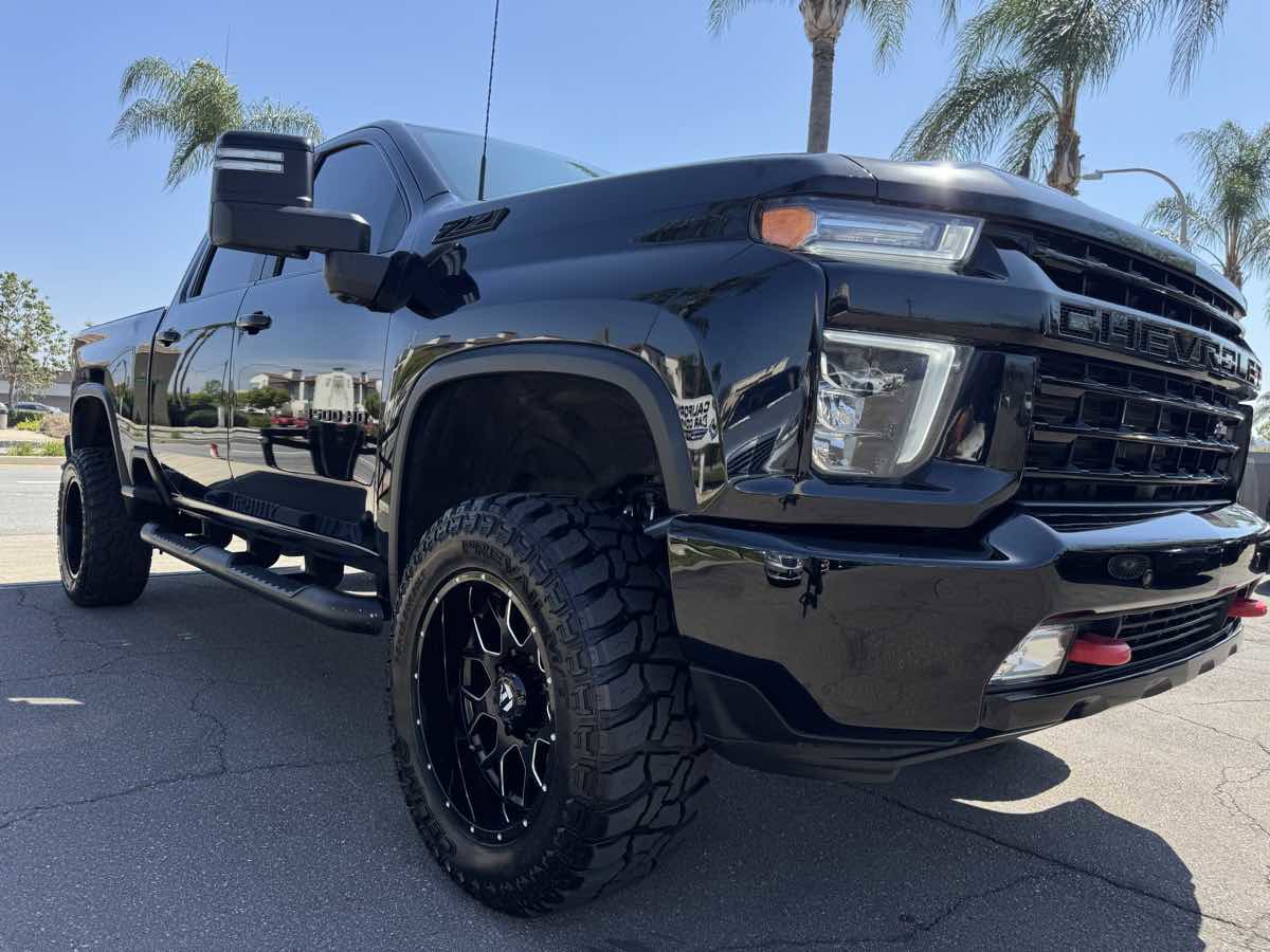 Used 2022 Chevrolet Silverado 3500 LTZ w/ LTZ Plus Package image 10