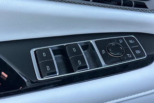 New 2027 Cadillac Optiq Luxury RWD image 11