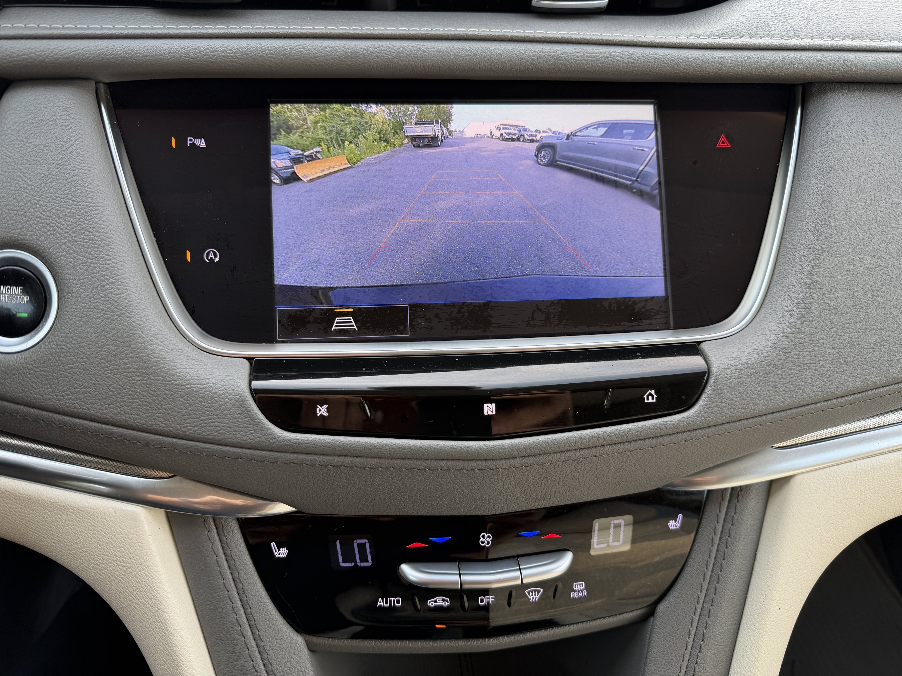Used 2021 Cadillac XT5 Premium Luxury AWD/4WD image 11