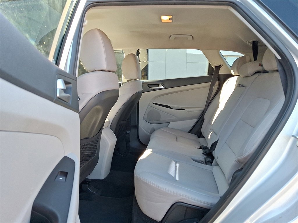 Used 2019 Hyundai Tucson SE image 10