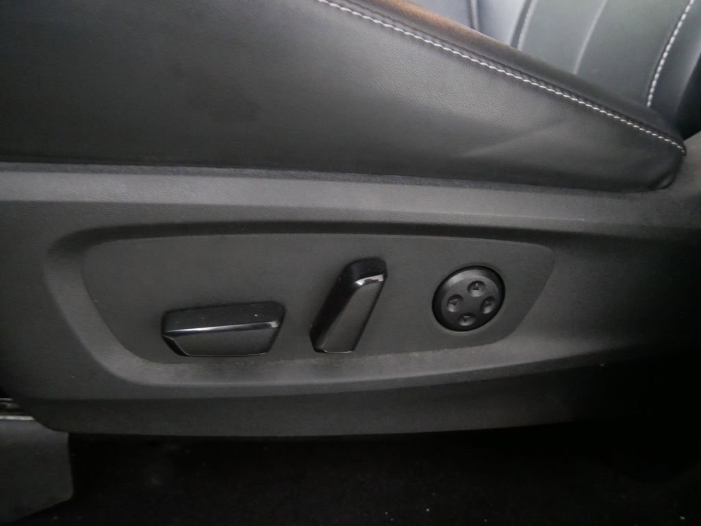 Used 2024 INFINITI QX60 Luxe image 13