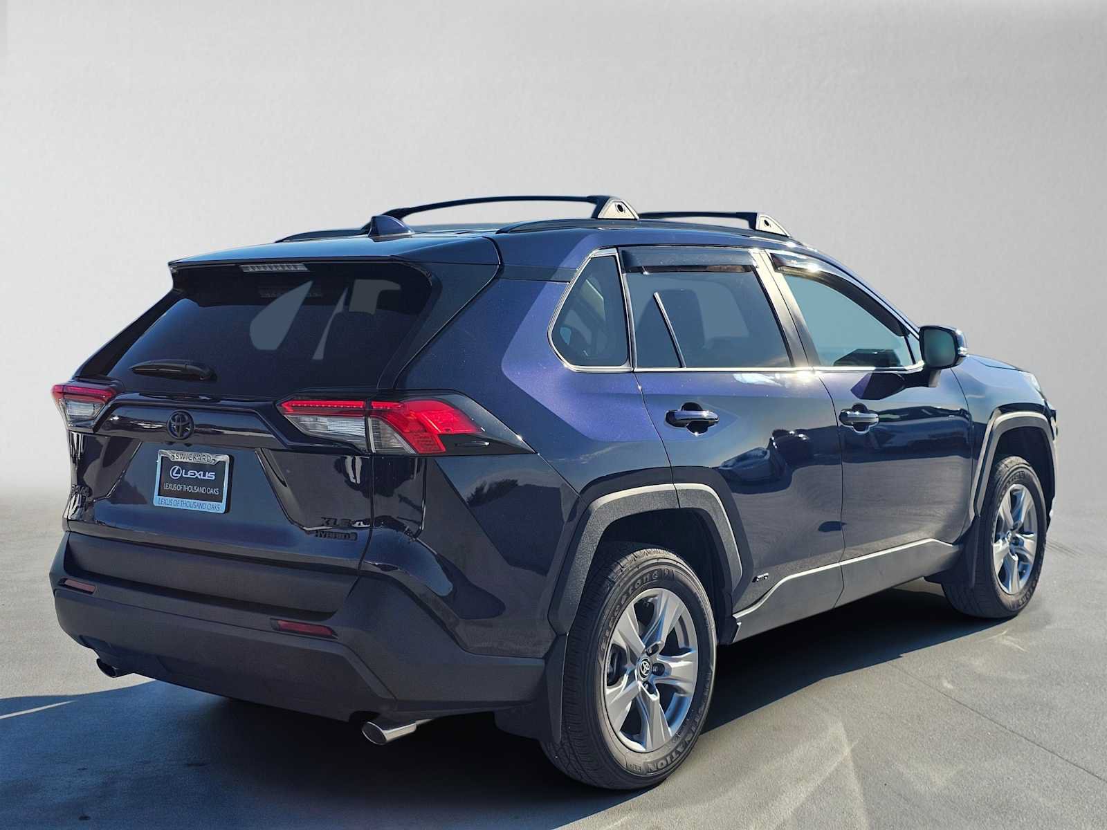 Used 2024 Toyota RAV4 XLE w/ Convenience Package AWD/4WD image 3