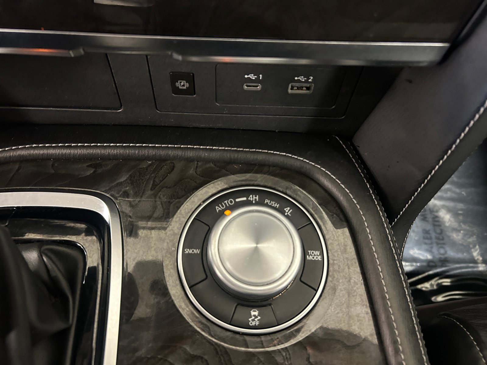 Used 2022 INFINITI QX80 Luxe AWD/4WD image 19