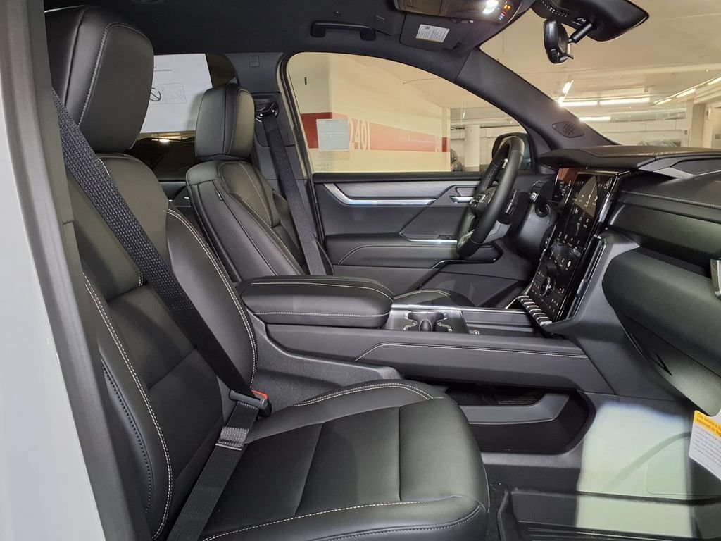 New 2026 GMC Acadia Elevation w/ Black Edition FWD image 4