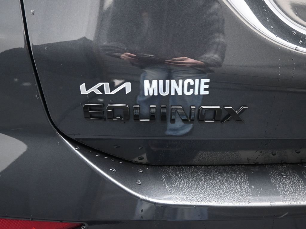 Used 2023 Chevrolet Equinox RS image 10