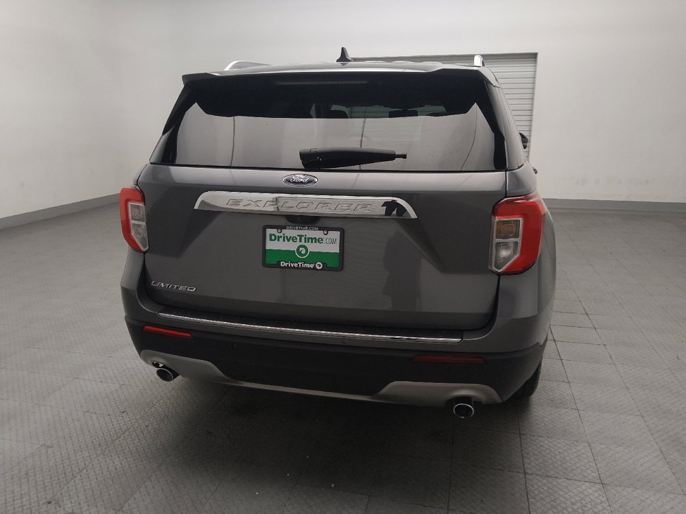 Used 2023 Ford Explorer Limited w/ Equipment Group 301A RWD image 7