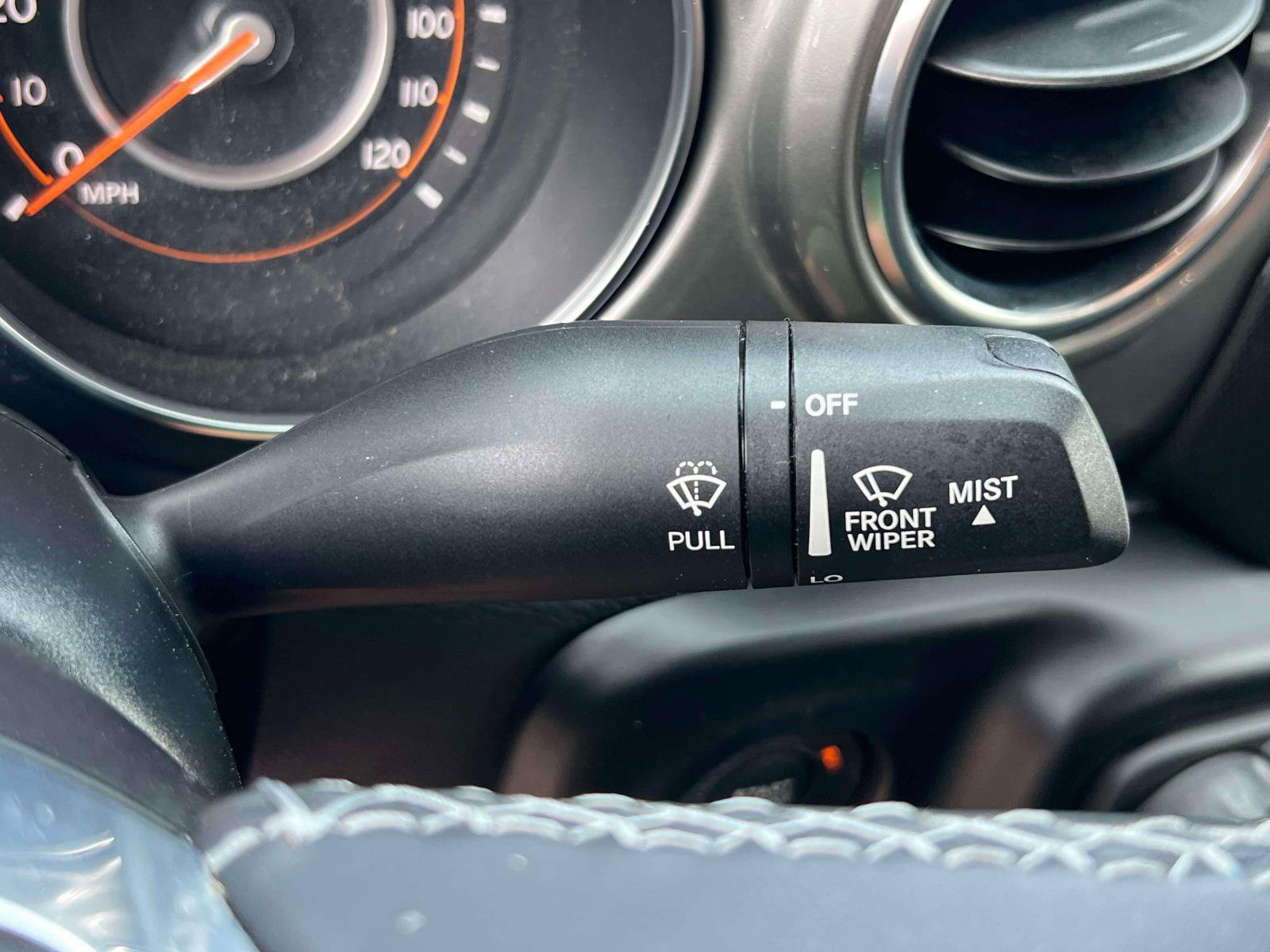 Used 2022 Jeep Wrangler Unlimited Sahara w/ Cold Weather Group AWD/4WD image 16