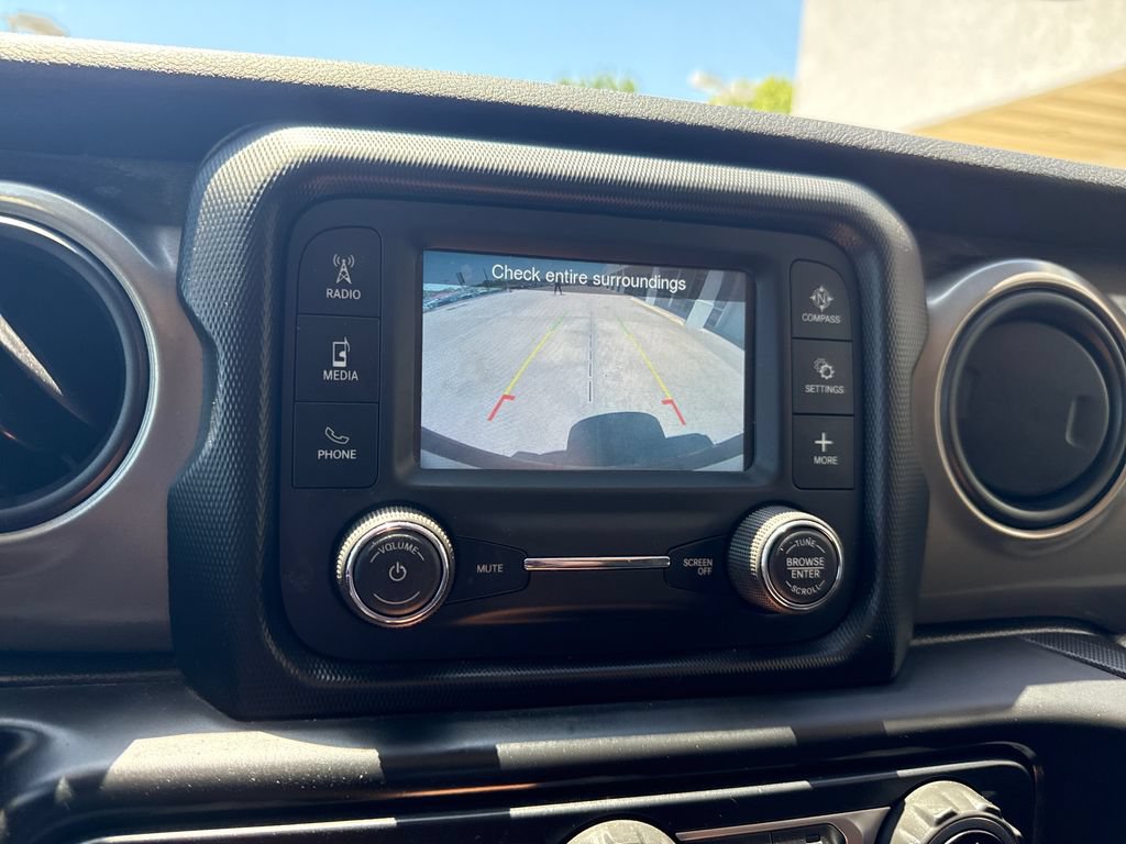 Used 2018 Jeep Wrangler Unlimited Sport S AWD/4WD image 20