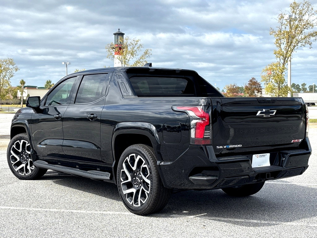 New 2024 Chevrolet Silverado EV RST w/ LPO, Utility Wall Package image 33