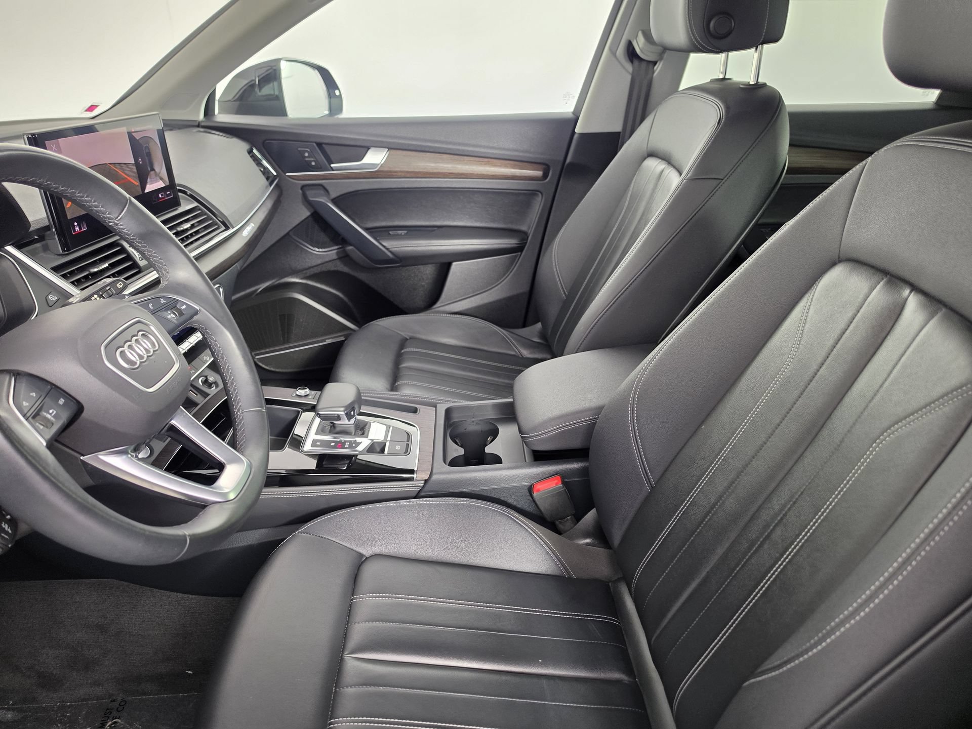 Certified 2024 Audi Q5 Premium AWD/4WD image 16