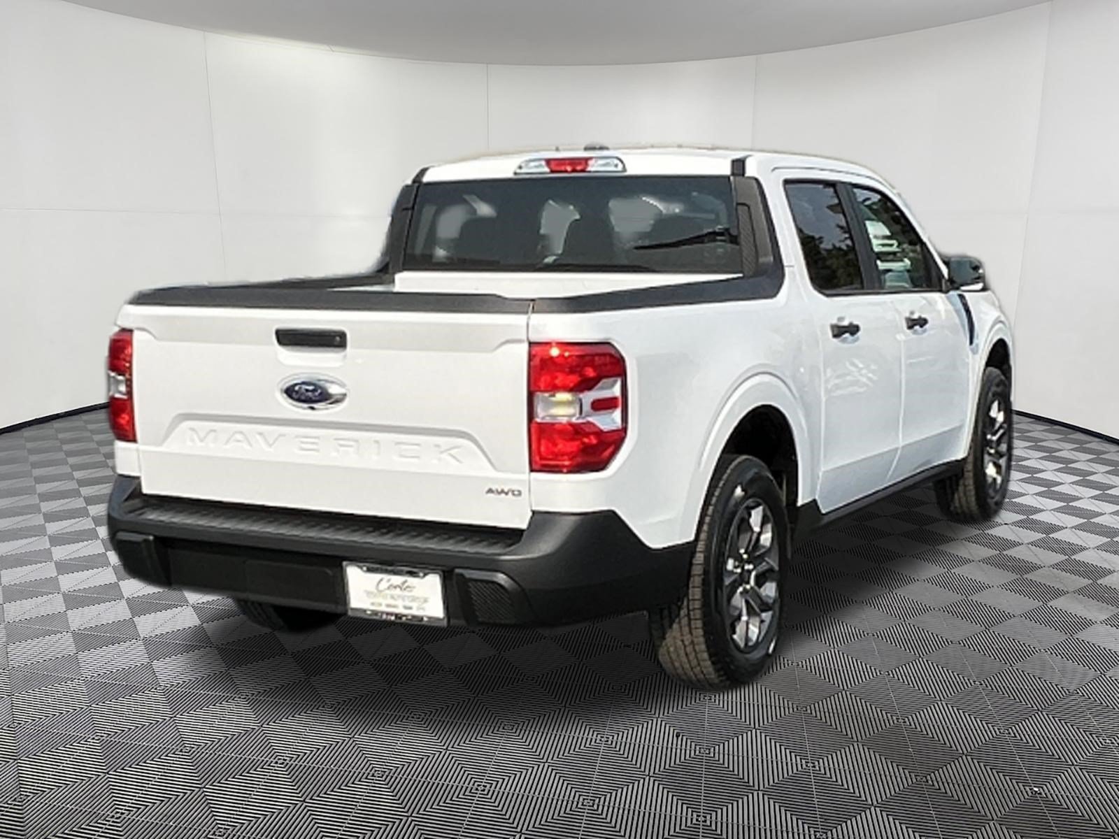 Used 2023 Ford Maverick XLT w/ Equipment Group 300A Standard AWD/4WD image 6