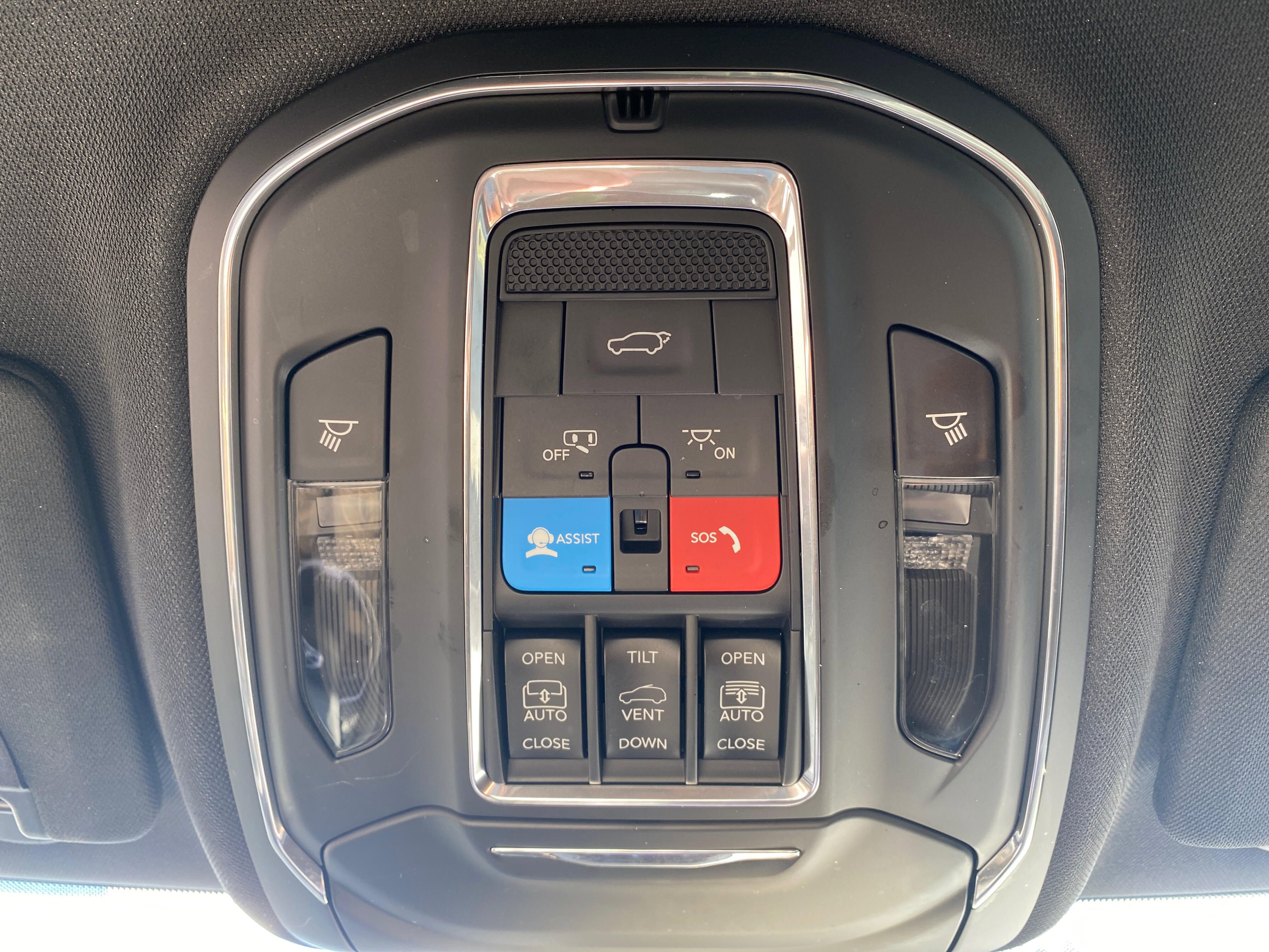 Used 2024 Jeep Grand Cherokee Limited 4xe image 11