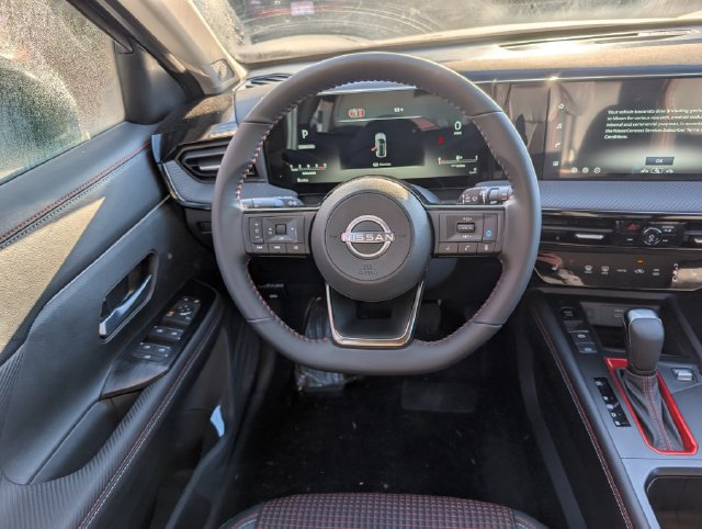 New 2026 Nissan Kicks SR w/ Cold Weather Package AWD/4WD image 11