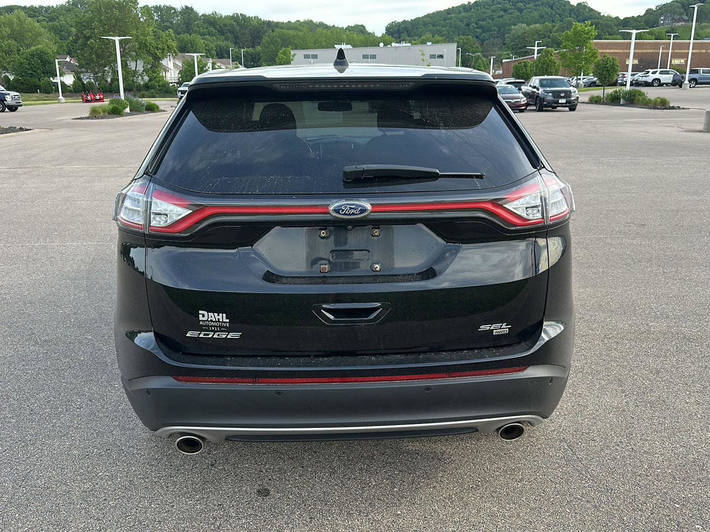 Used 2016 Ford Edge SEL AWD/4WD image 4